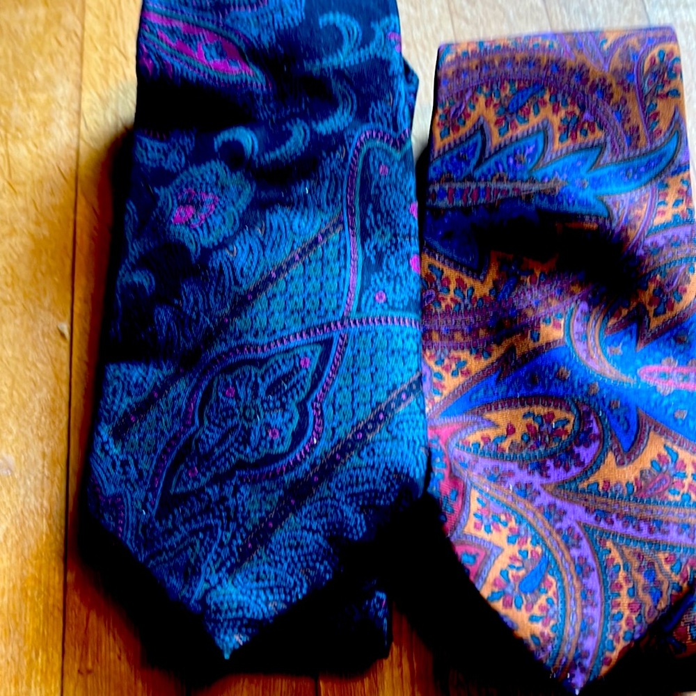 2 ties